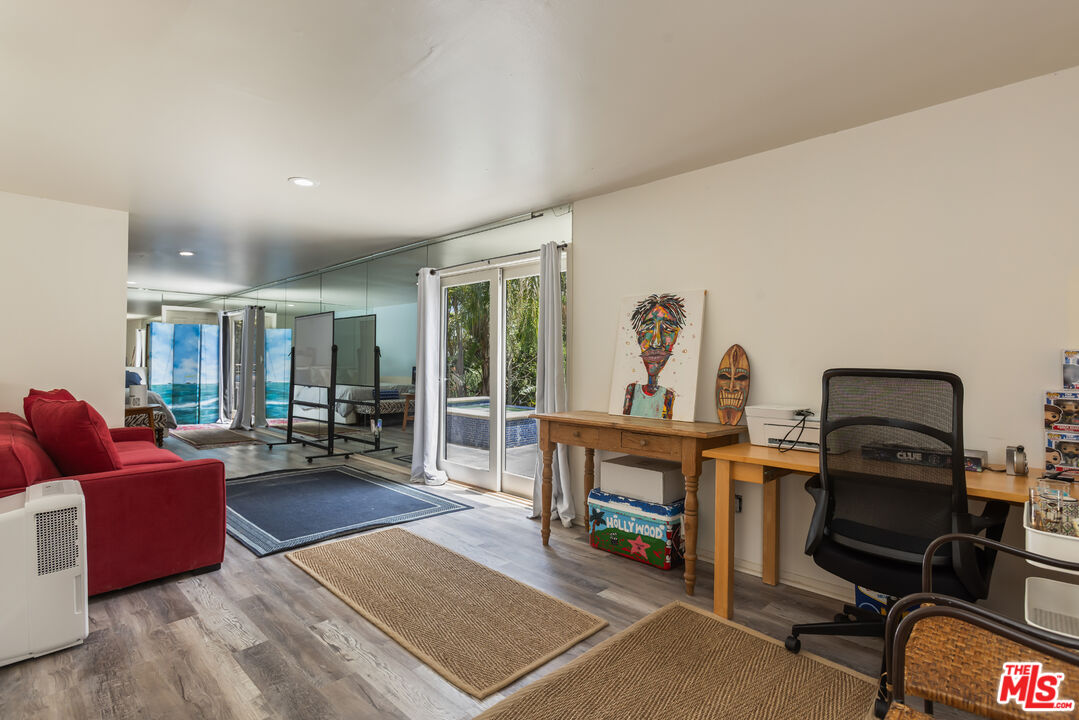 Property photo 44