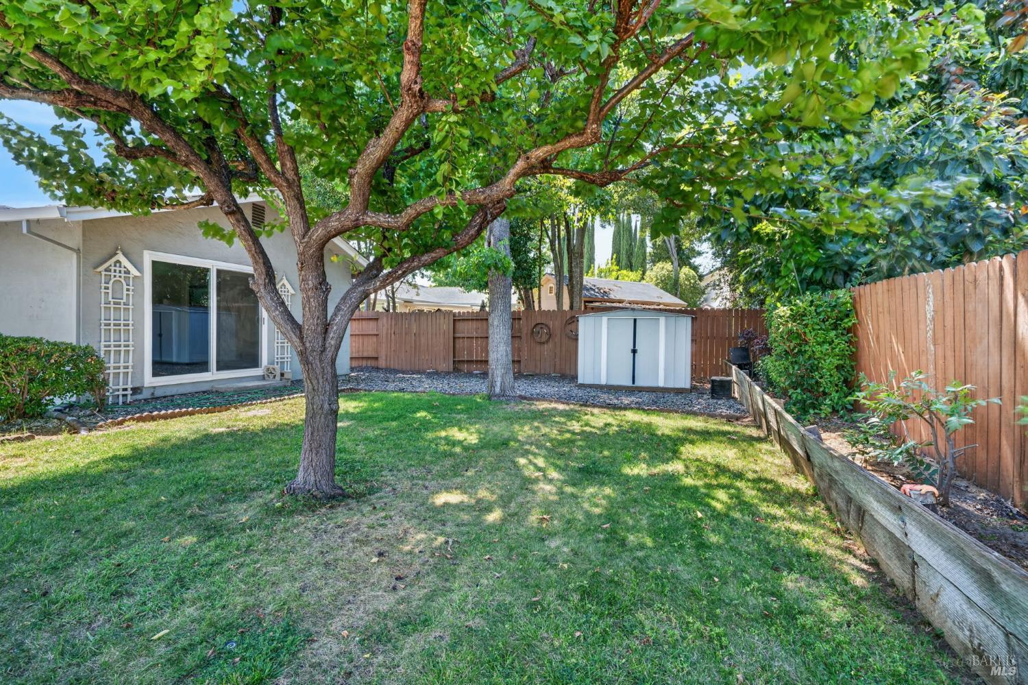 Property photo 44