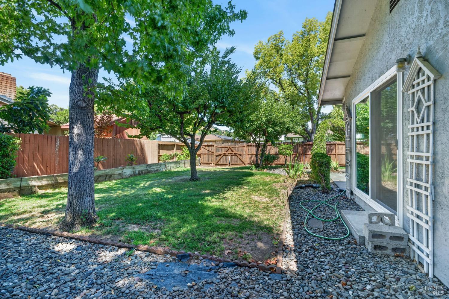 Property photo 46