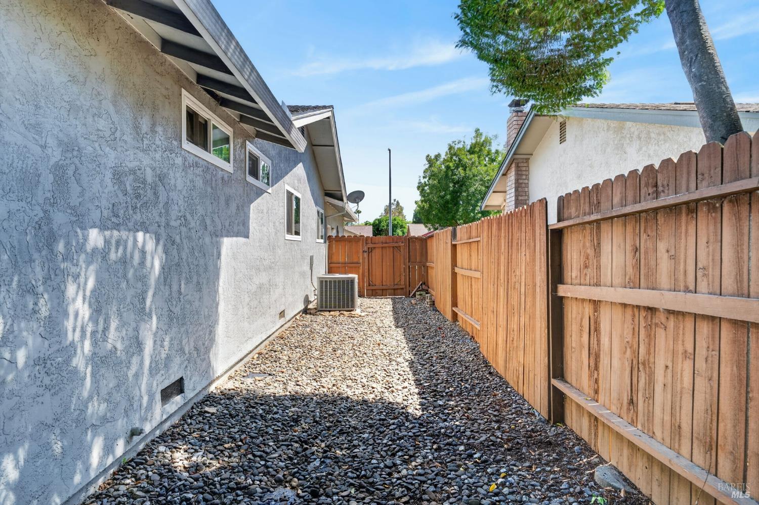 Property photo 47