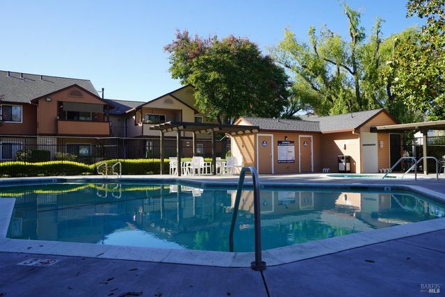Property photo 42