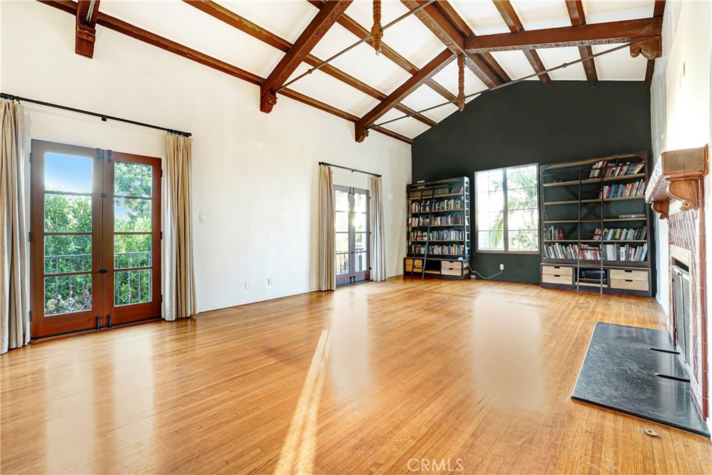 Property photo 32