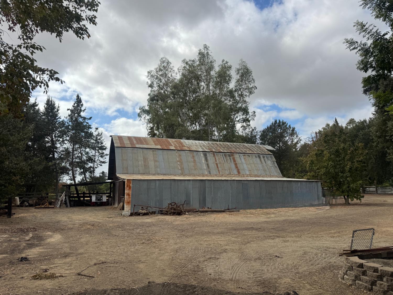Property photo 17