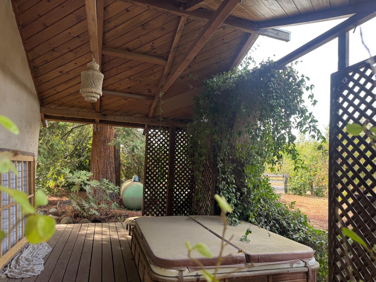 Property photo 38
