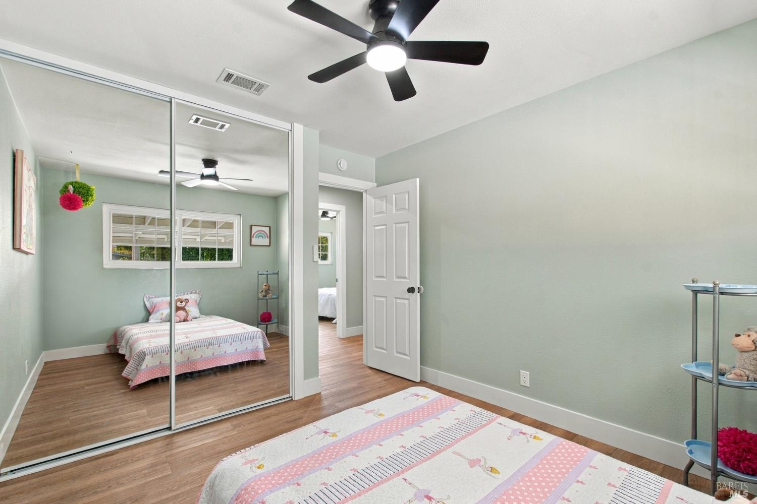Property photo 28