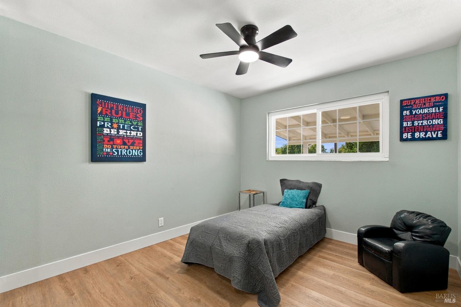Property photo 31
