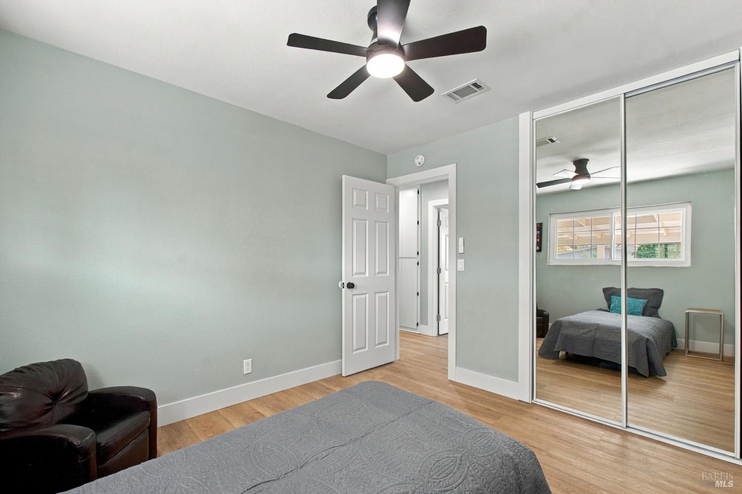 Property photo 32