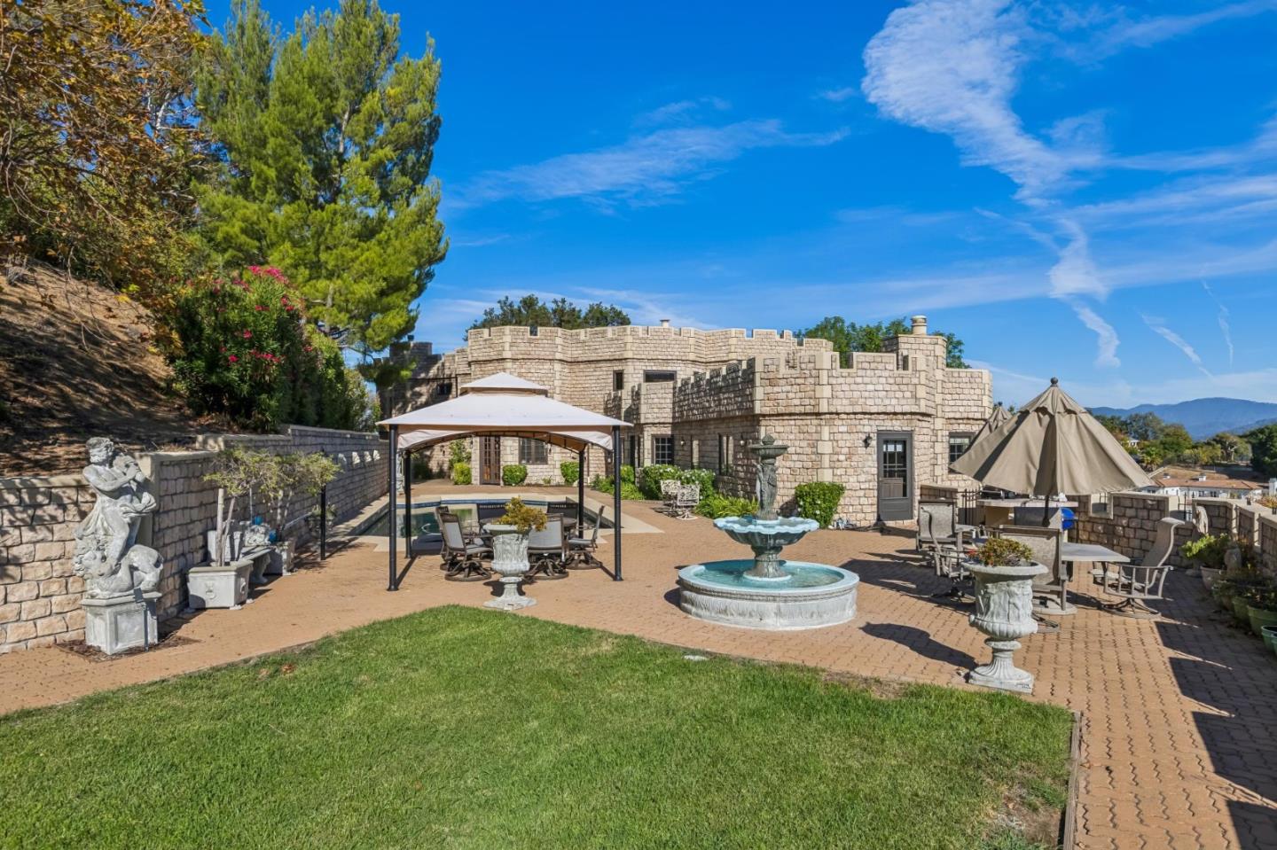 Property photo 28
