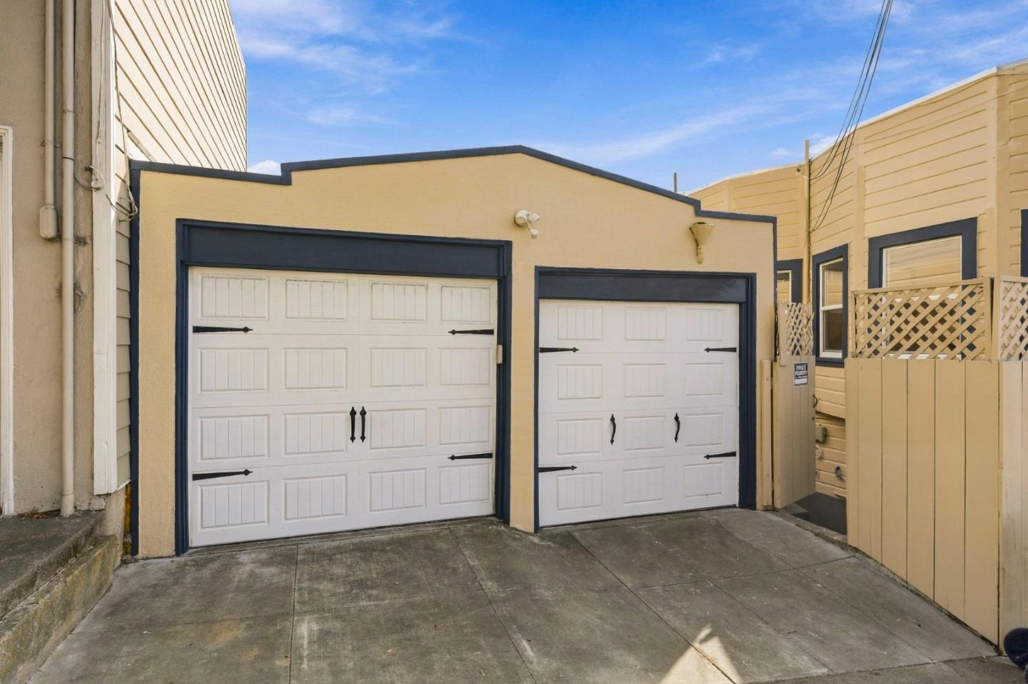 Property photo 44