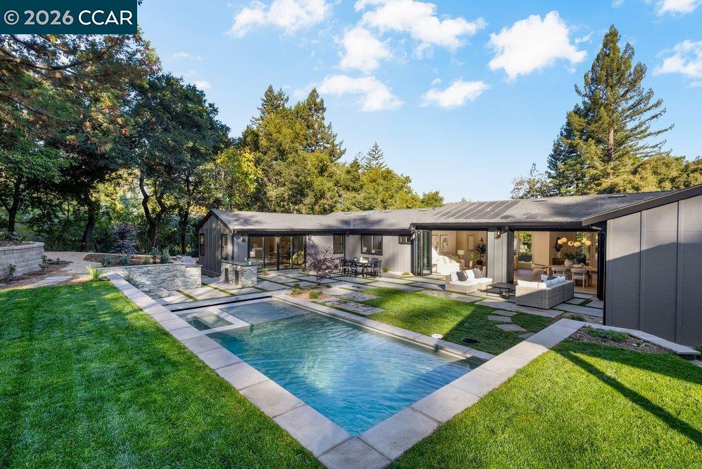 Property photo 33