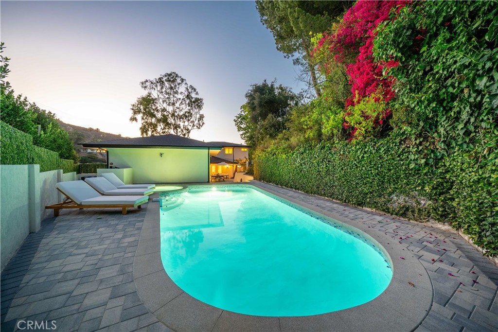 Property photo 37