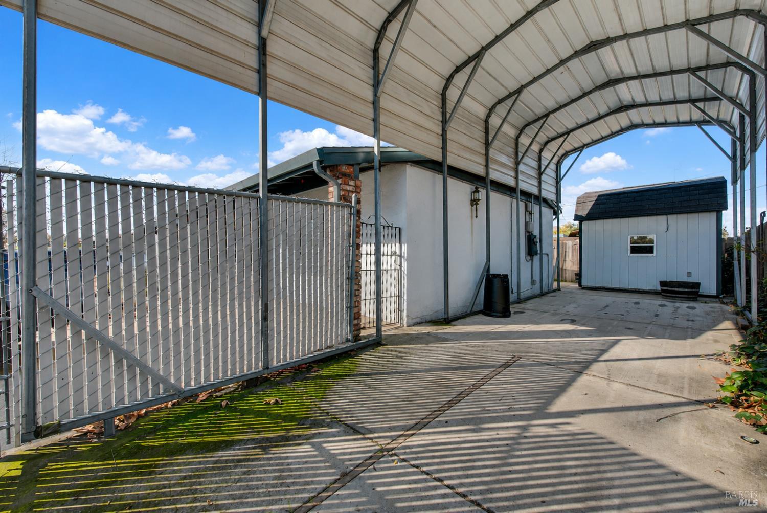 Property photo 22