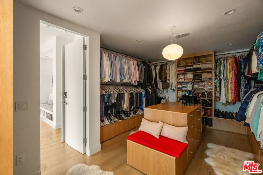 Property photo 51