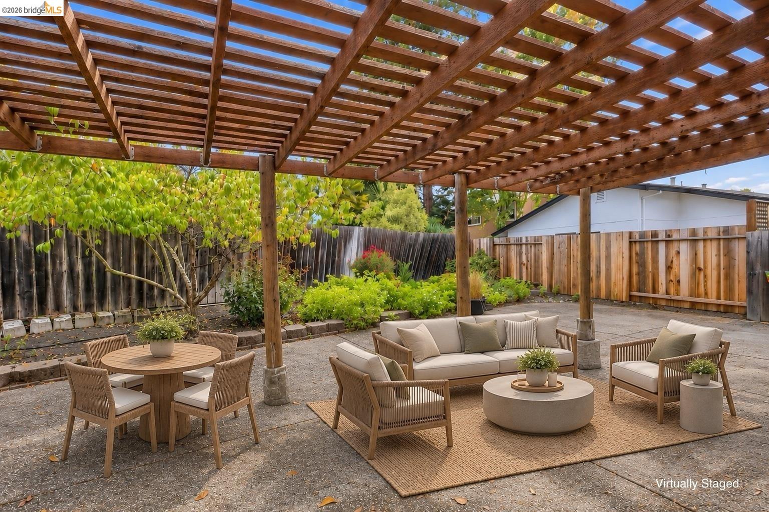 Property photo 33