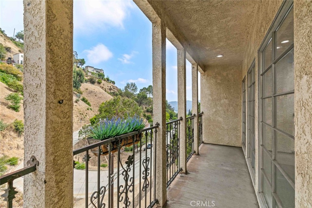 Property photo 44