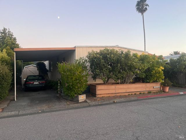 Property photo 44