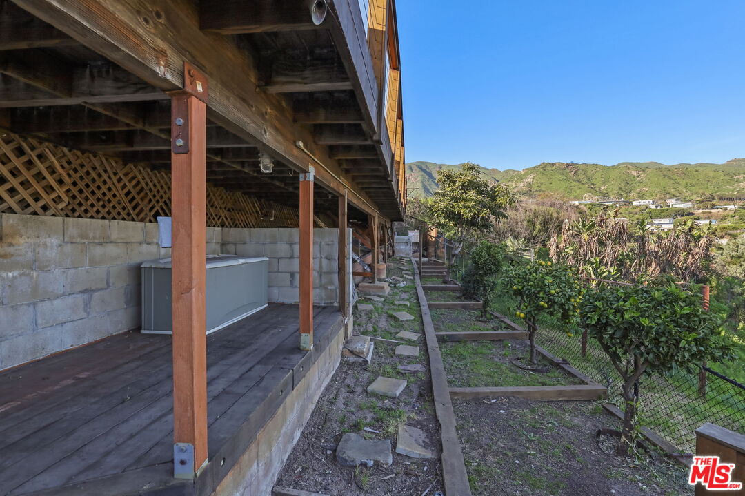Property photo 31