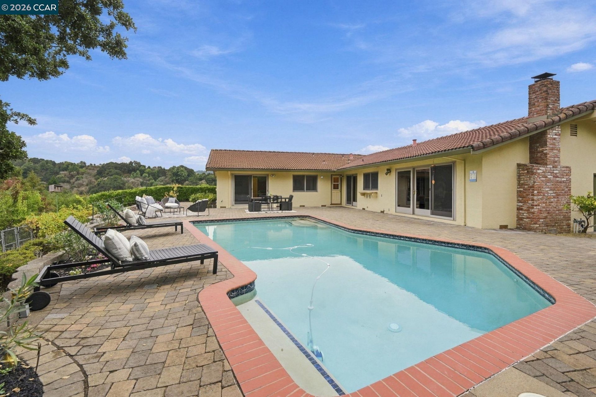 Property photo 34