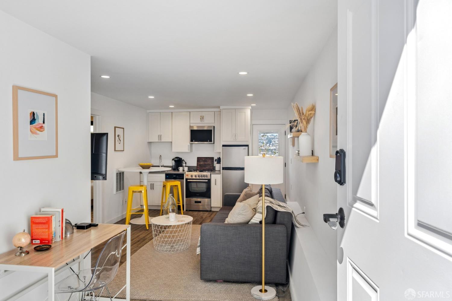 Property photo 33