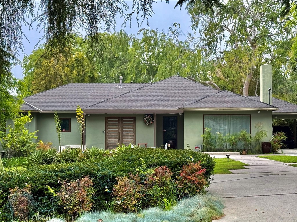 311 Congress Ave