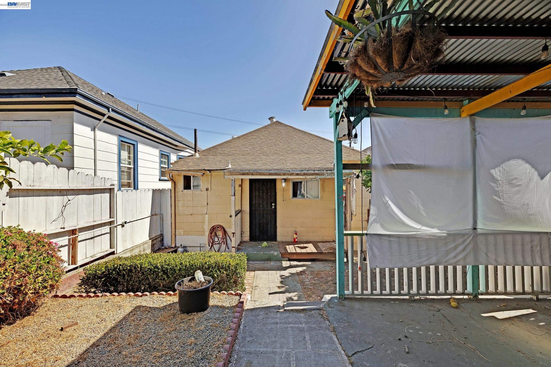 Property photo 31