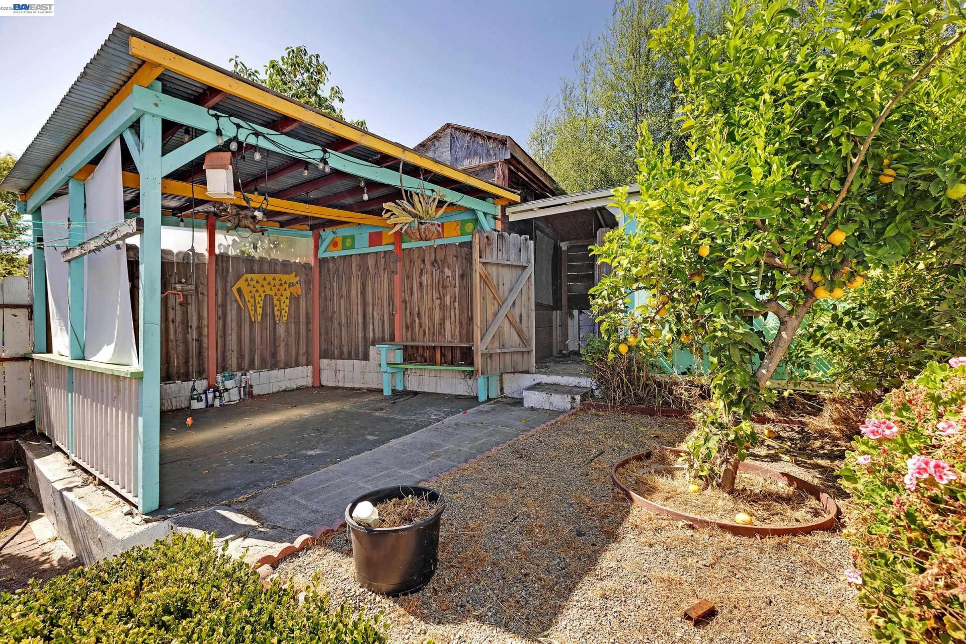 Property photo 32