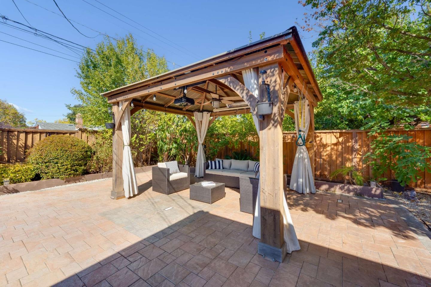 Property photo 37
