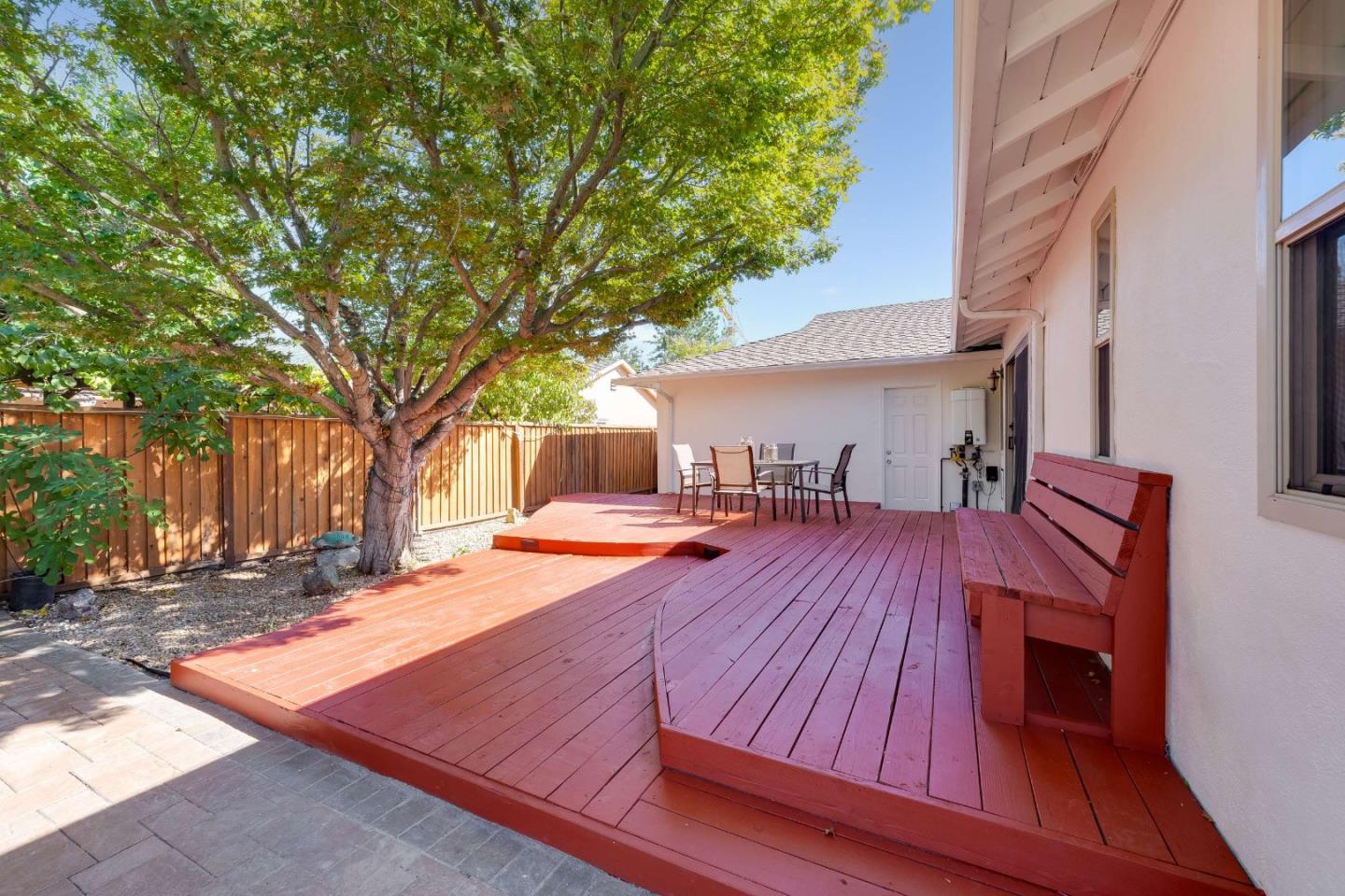 Property photo 38