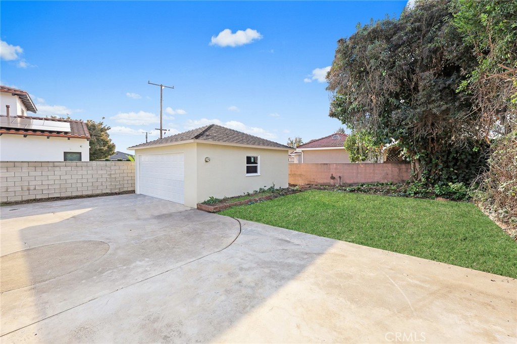 Property photo 33