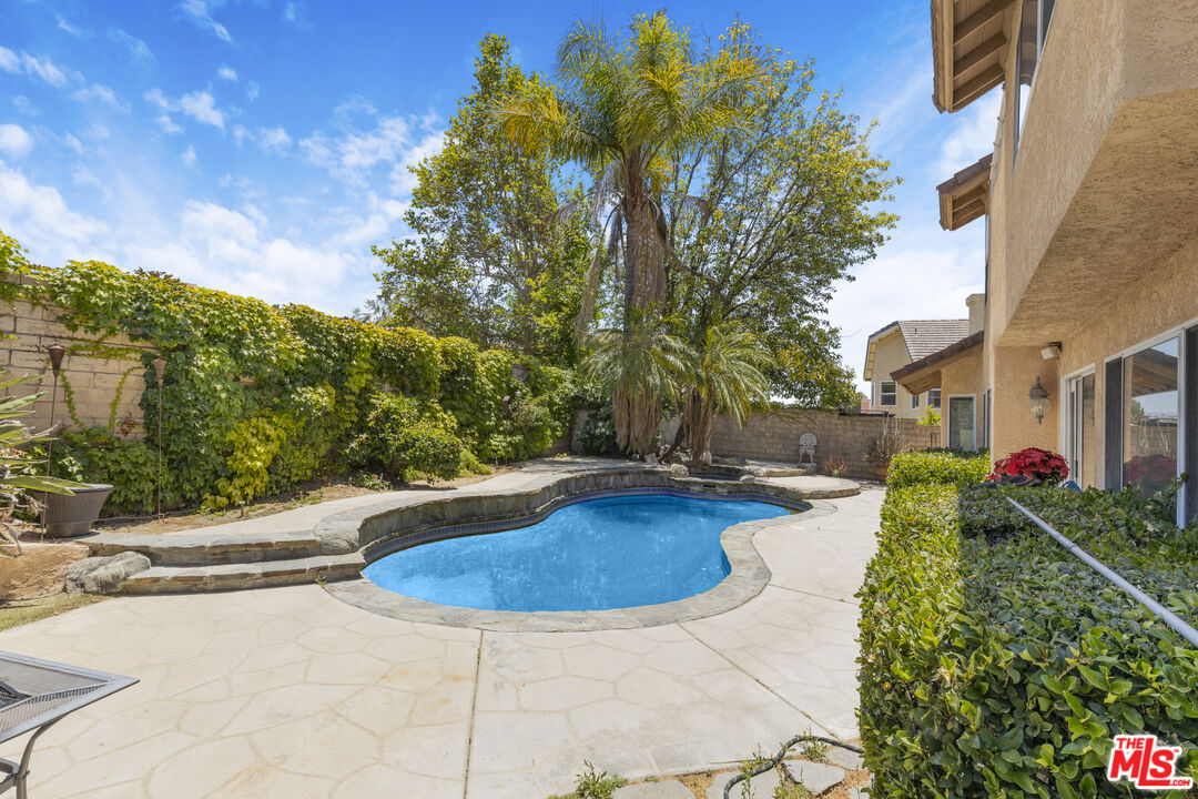 Property photo 37