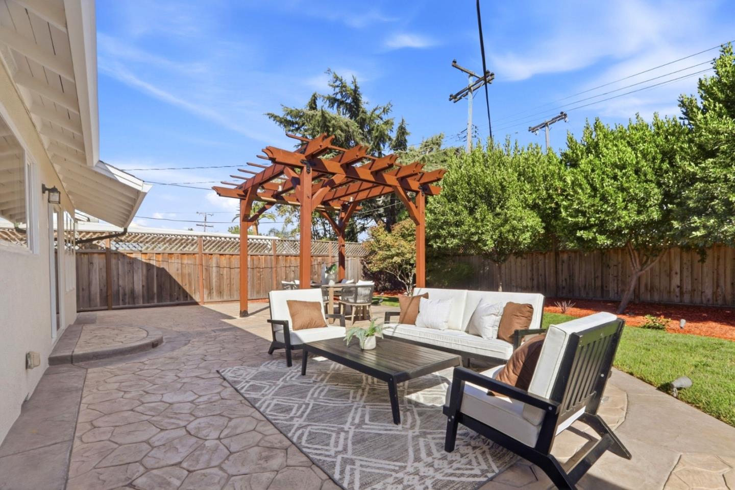 Property photo 44