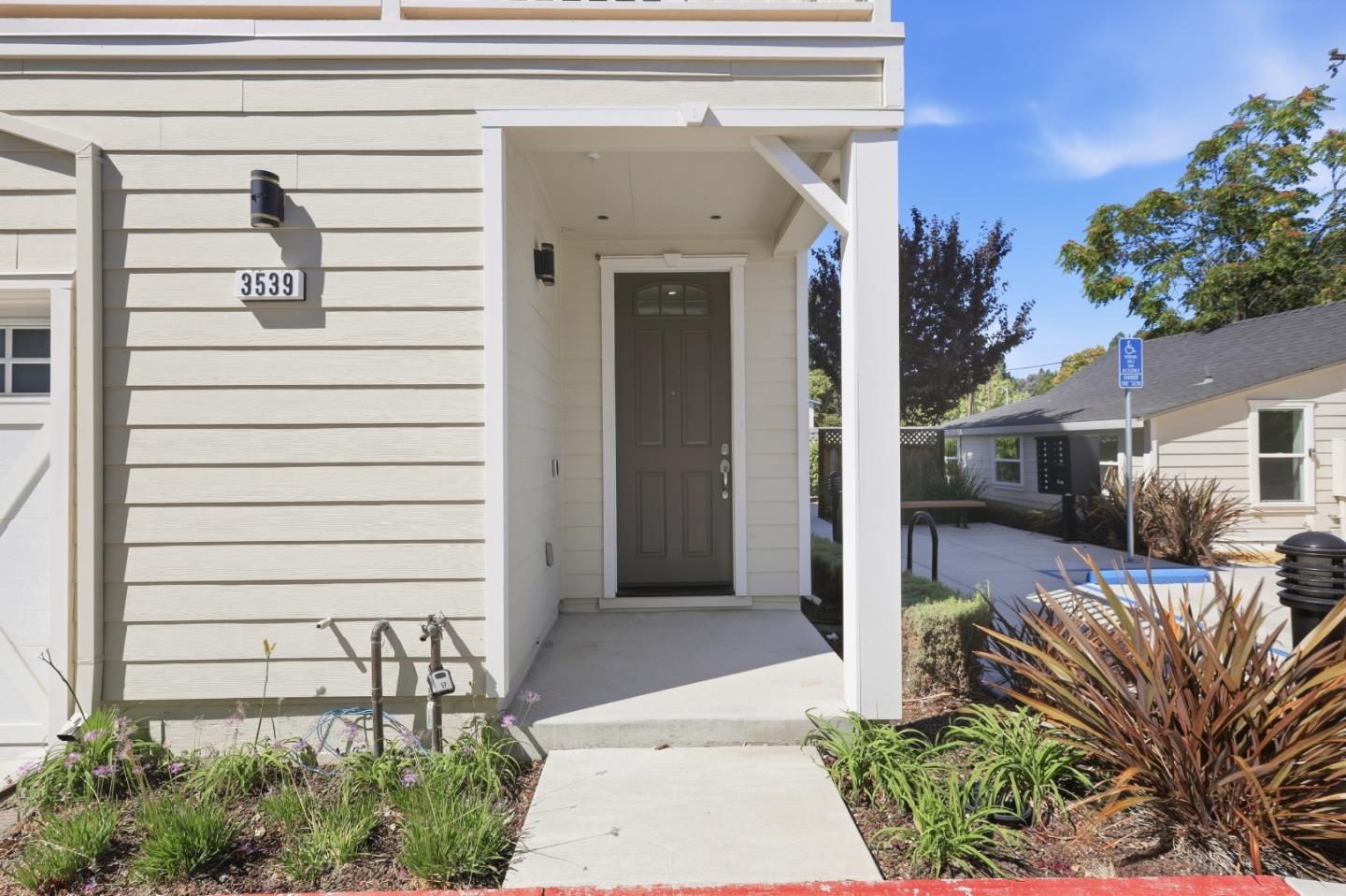 Property photo 41