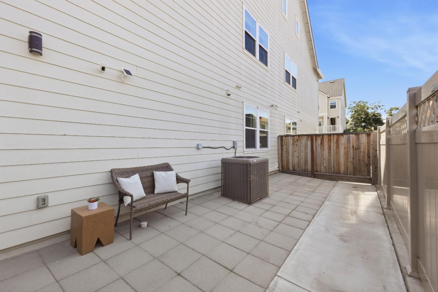 Property photo 45