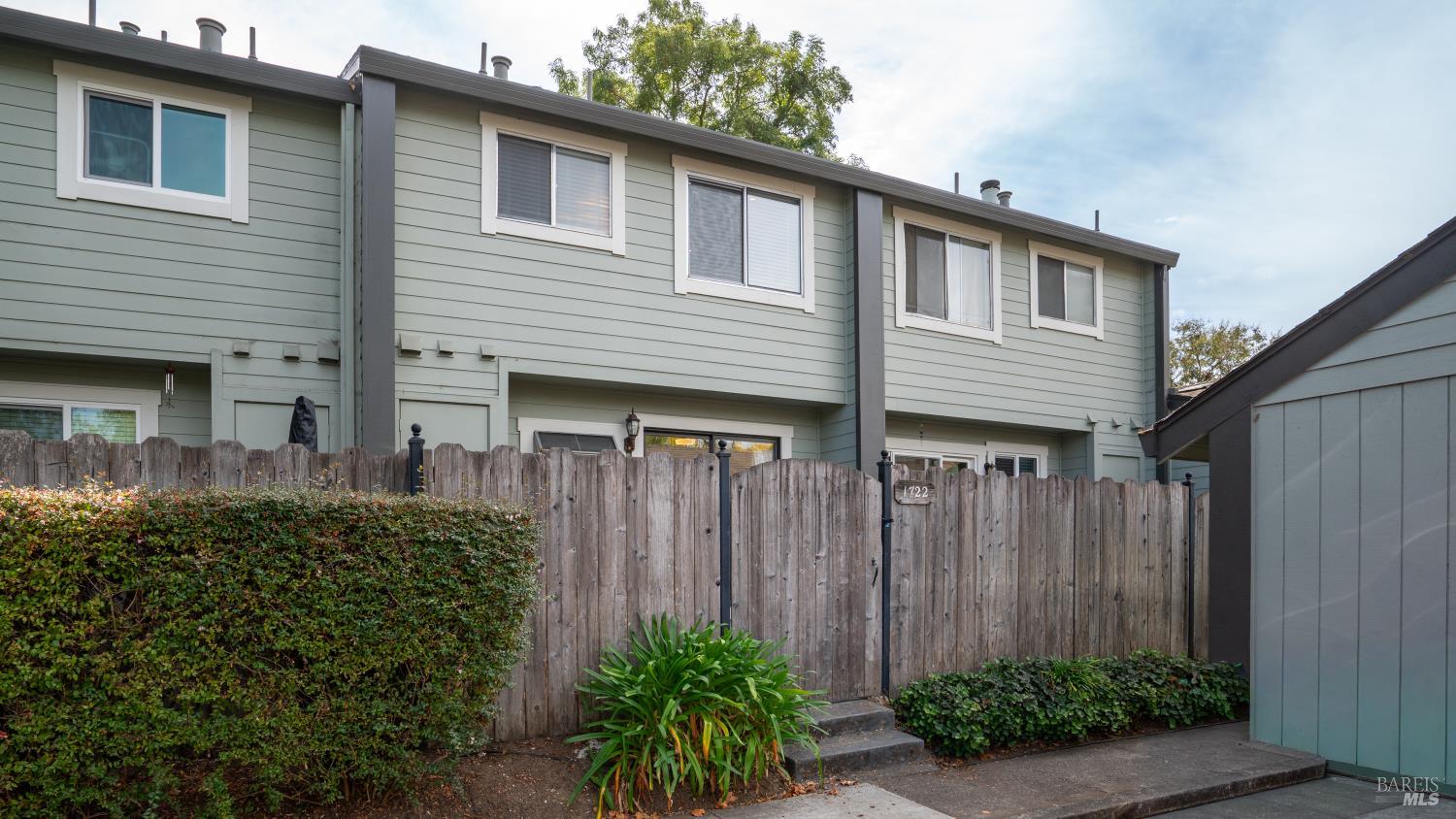 Property photo 28