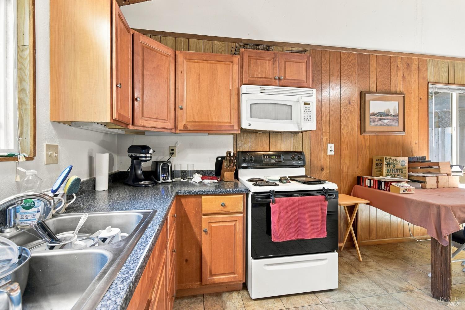 Property photo 16