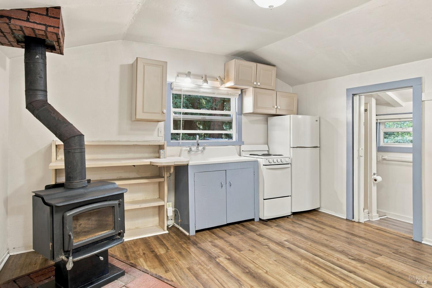 Property photo 34