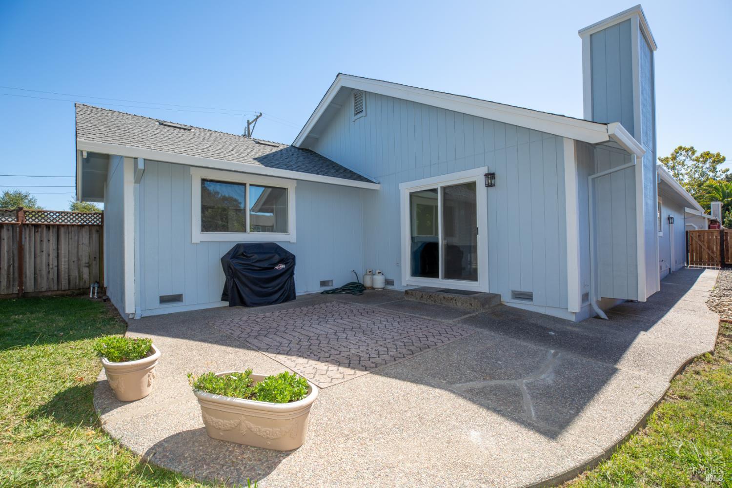 Property photo 37