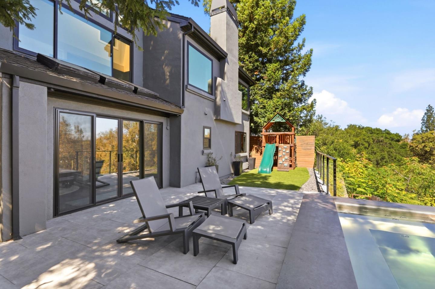 Property photo 32