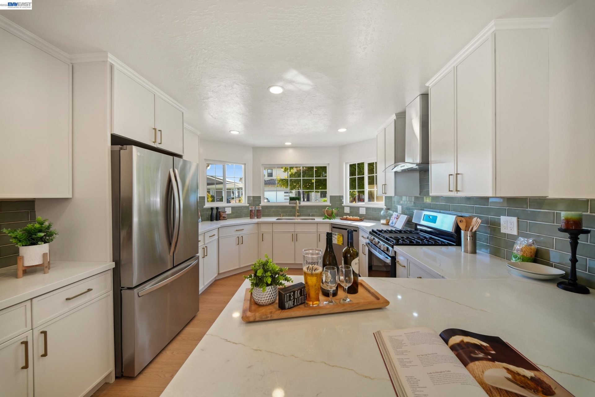 Property photo 24