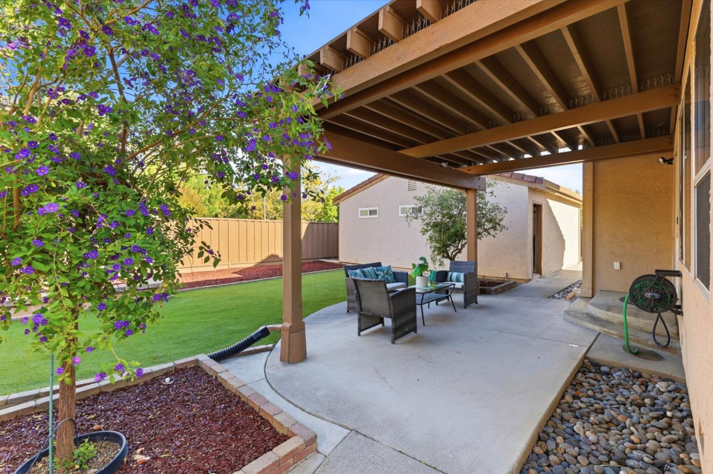 Property photo 44