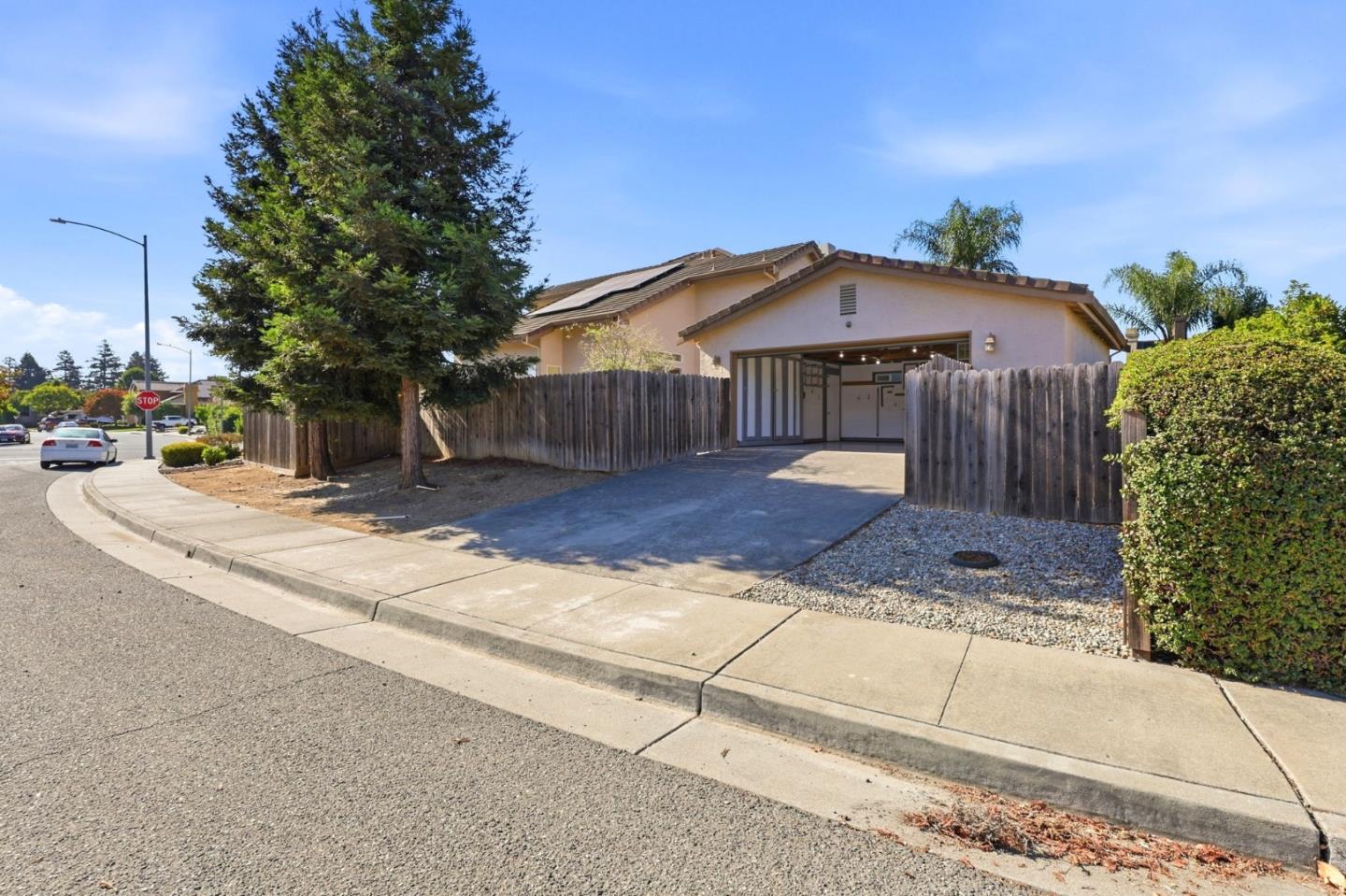Property photo 51