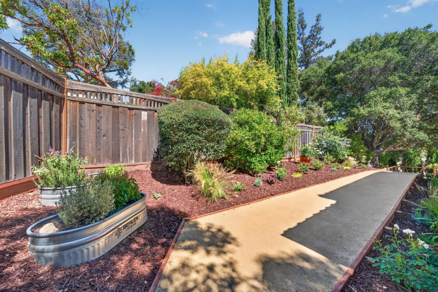 Property photo 43