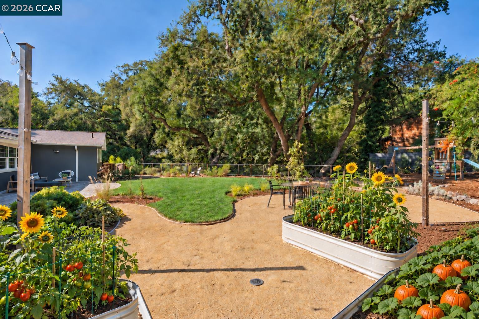 Property photo 30