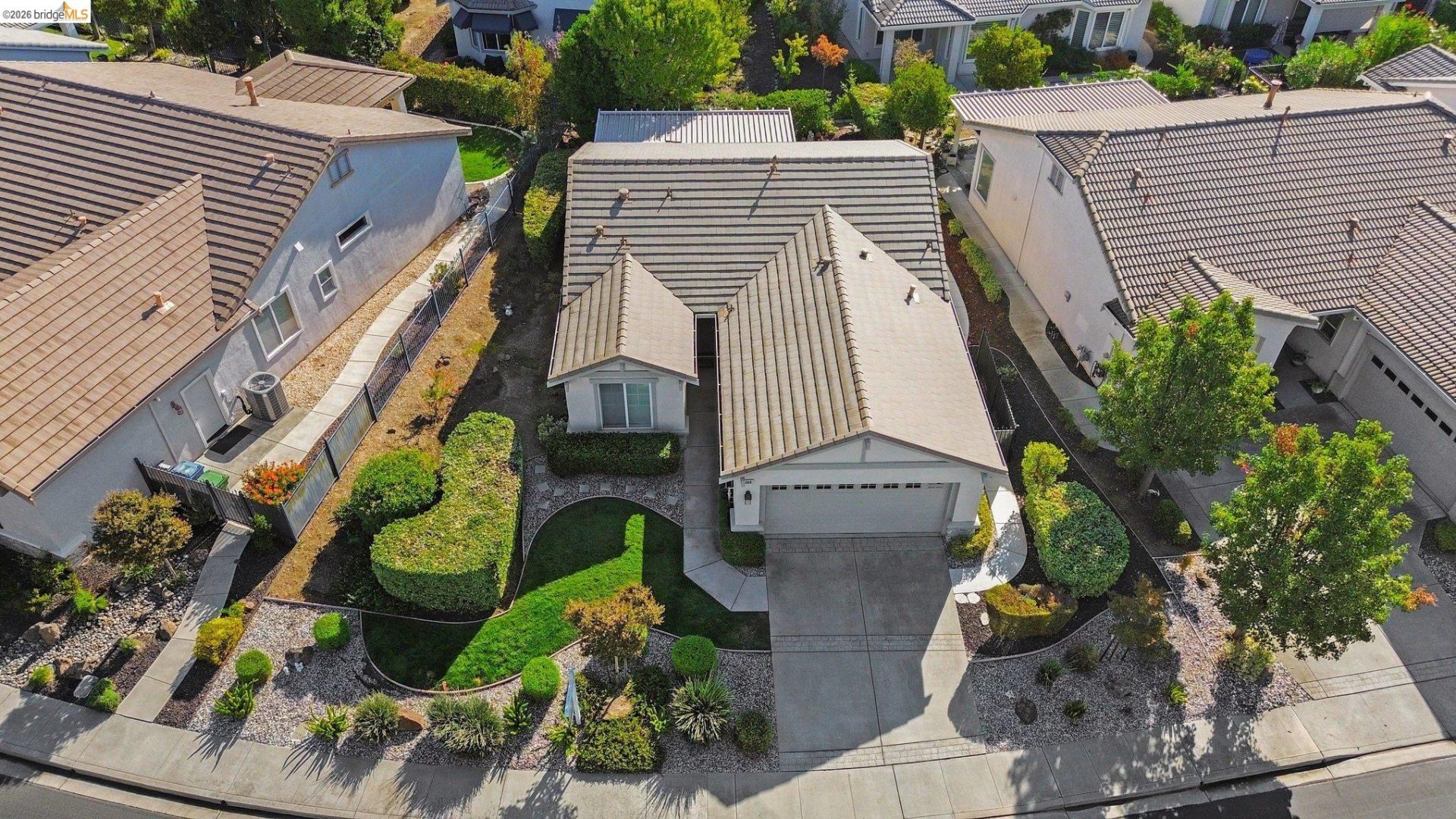 Property photo 38