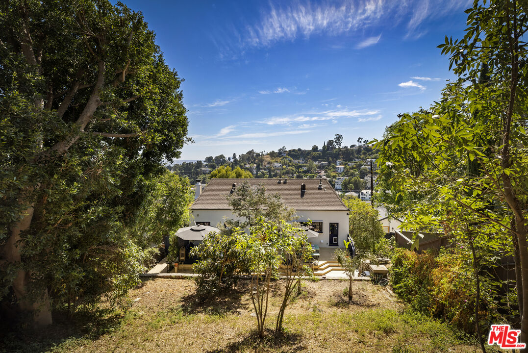 Property photo 40