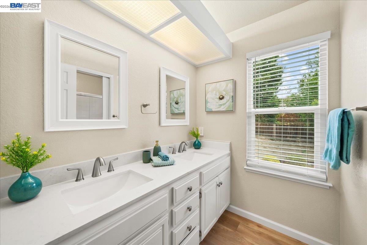 Property photo 44