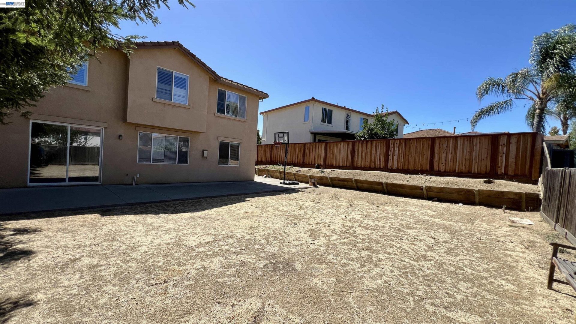 Property photo 43