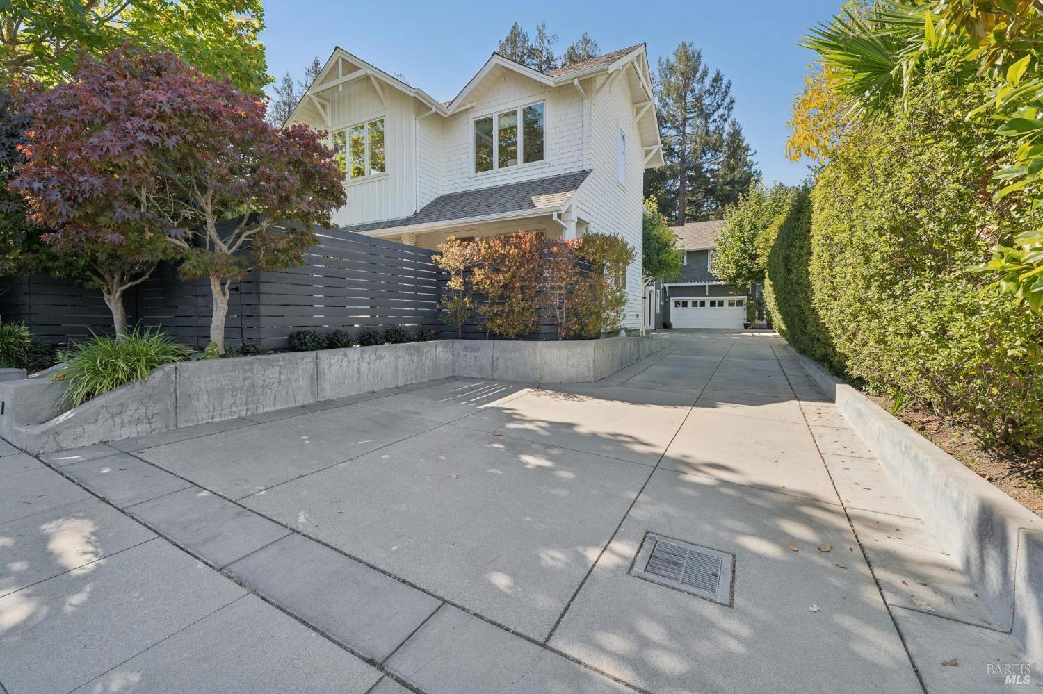 Property photo 40