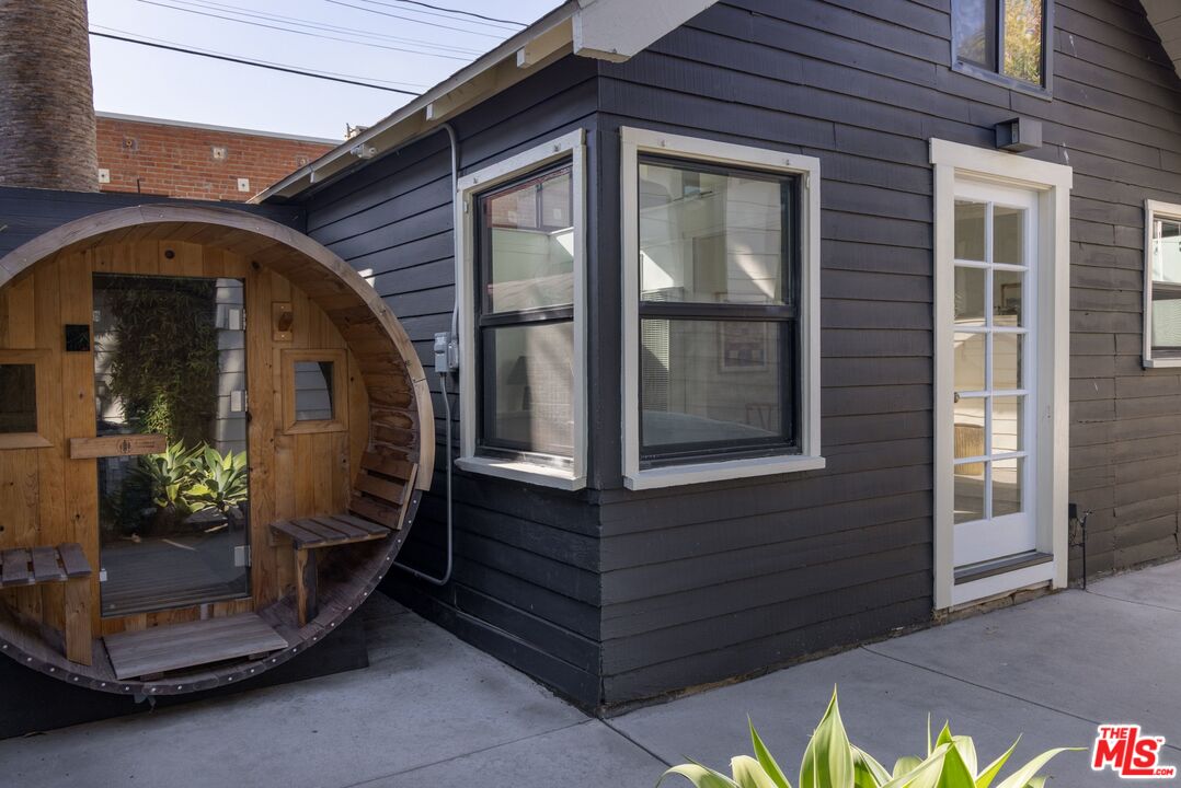 Property photo 37
