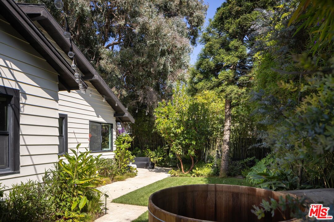 Property photo 43